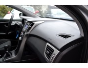 Hyundai i30, 1.4 benzīns 73.2kw, 212600 km, 17.08.2015.g