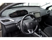 Peugeot 2008, 1.2 benzīns 81kw, Automāts, 101700km, 08.2017.g