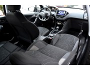 Peugeot 2008, 1.2 benzīns 81kw, Automāts, 122800km, 06.2017.g