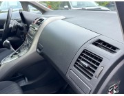 Toyota Auris, 1.6 benzīns 91kw, Automāts, 136400km, 10.2007.g