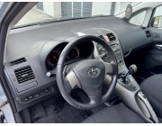 Toyota Auris, 1.6 benzīns 91kw, Automāts, 136400km, 10.2007.g