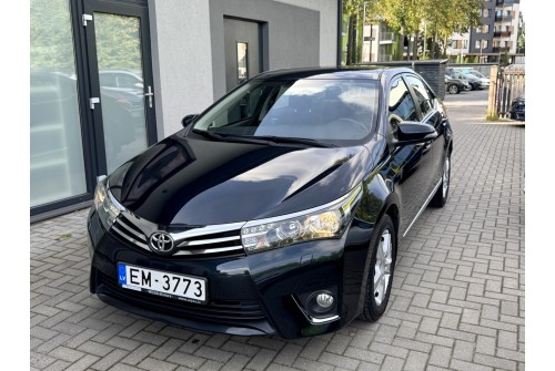 Toyota Corolla, 1.6 benzīns 97kw, 67600km, 09.2013.g