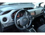 Toyota Yaris, 1.3 benzīns 73kw, Automāts, 70400 km, 08.2016.g