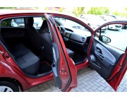 Toyota Yaris, 1.3 benzīns 73kw, Automāts, 77800 km, 06.2015.g