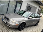 Volvo V40, 1.9 dīzelis 75kw, 270300km, 08.2003.g